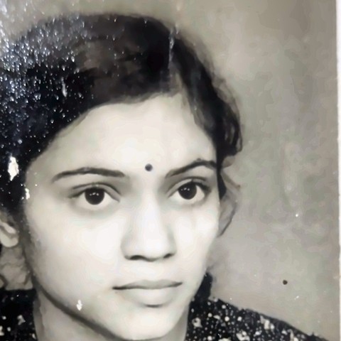 Dr. Ragini Vijay Didolkar as a young woman